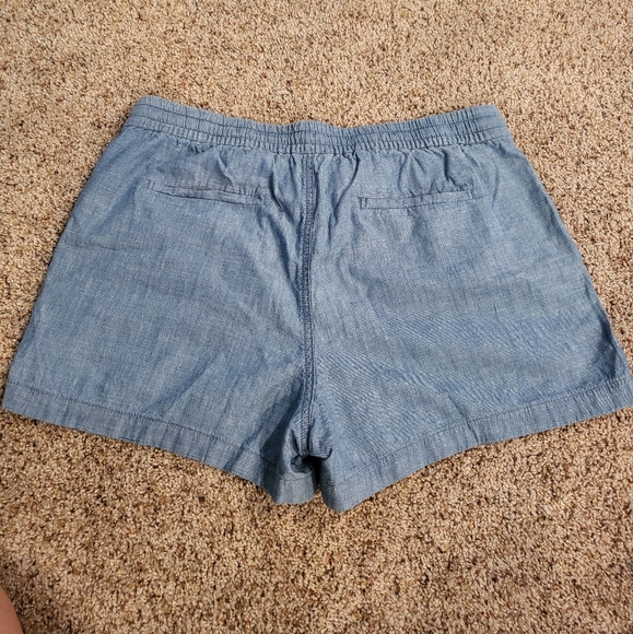 J Crew Drawstring Chambray Shorts, Size M - Picture 2 of 5